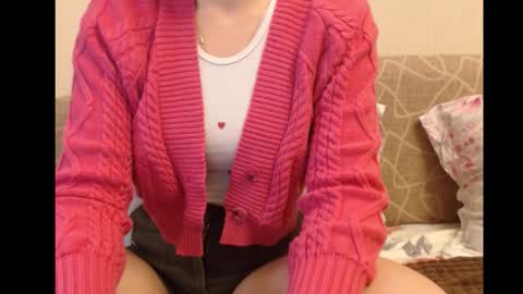 Snapshot of ariel_la chatting on 11/17/25, 08:53 Ariella online show from 11/17/25, 08:53