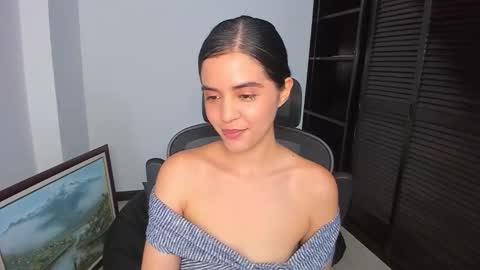 Ariel Pink Diamond online show from 11/02/25, 12:24