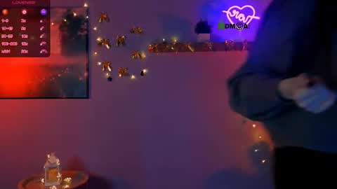 Snapshot of ariel_shadow chatting on 12/21/25, 07:10 ariel_shadow online show from 12/21/25, 07:10