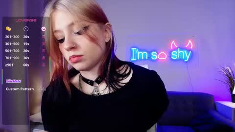 Snapshot of arielabradberry chatting on 10/16/25, 03:24 Ariel online show from 10/16/25, 03:24