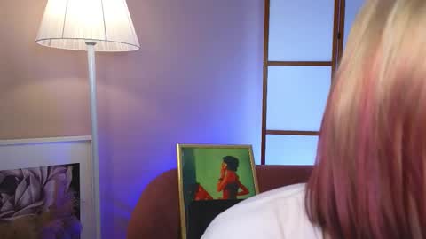 Ariel online show from 01/08/26, 01:24