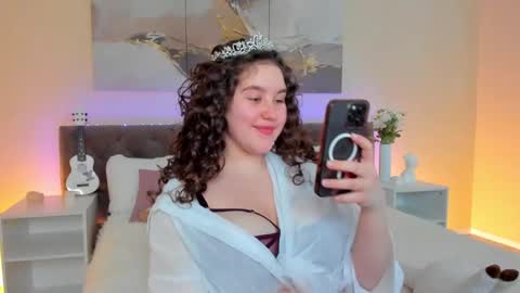 Ariella GTM3  Tue Wed Thu Fri Sat  0400 am-1030pm online show from 12/05/24, 04:20