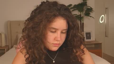 Ariella GTM3  Tue Wed Thu Fri Sat  0400 am-1030pm online show from 03/08/26, 02:04