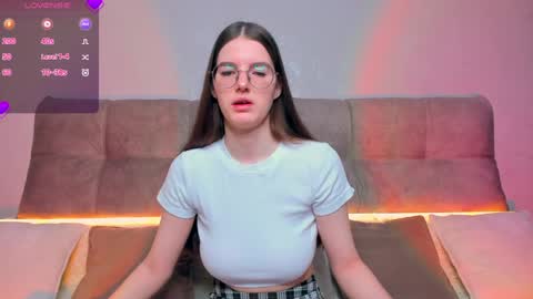 Ariella online show from 12/07/24, 04:42