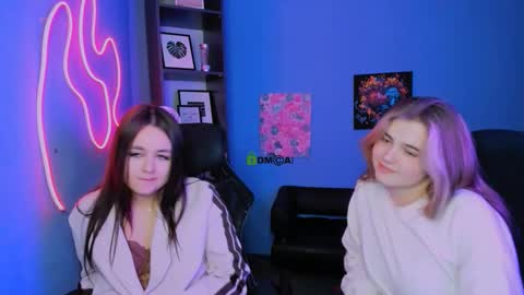 Snapshot of arielmell chatting on 02/20/26, 03:12 arielmell online show from 02/20/26, 03:12