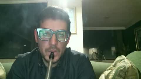 Snapshot of arielsinho chatting on 04/05/26, 05:15 Anon online show from 04/05/26, 05:15