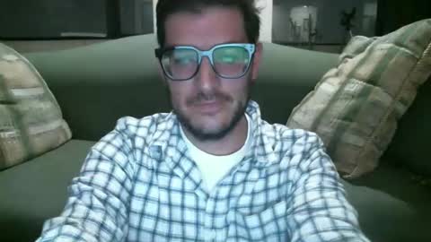 Snapshot of arielsinho chatting on 04/24/26, 01:08 Anon online show from 04/24/26, 01:08