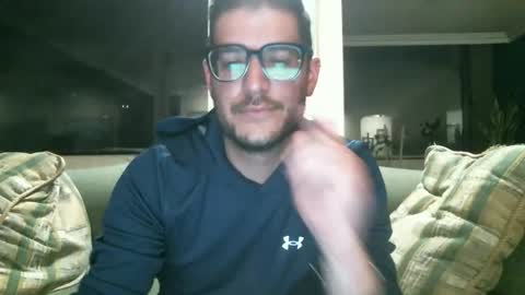 Snapshot of arielsinho chatting on 05/18/26, 05:46 Anon online show from 05/18/26, 05:46