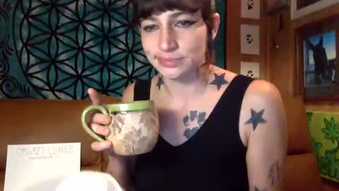 ariel  colin when hes here online show from 12/29/24, 02:10