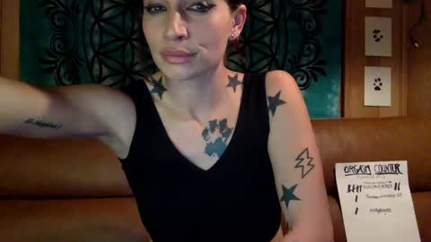 ariel  colin when hes here online show from 12/30/24, 12:54