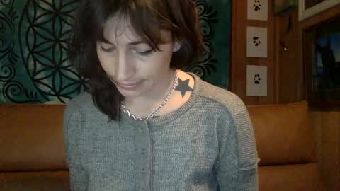 ariel  colin when hes here online show from 01/29/25, 01:49