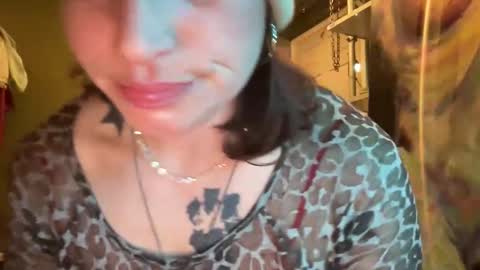 ariel  colin when hes here online show from 03/06/26, 04:53