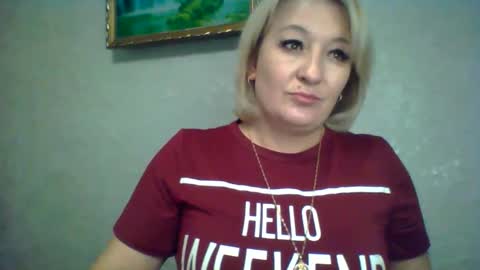 ArielXLoveresss online show from 10/29/25, 02:30