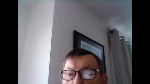 Snapshot of ariens chatting on 01/06/25, 04:34 ariens online show from 01/06/25, 04:34