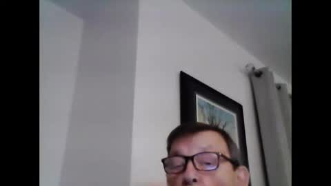 Snapshot of ariens chatting on 01/15/25, 03:22 ariens online show from 01/15/25, 03:22