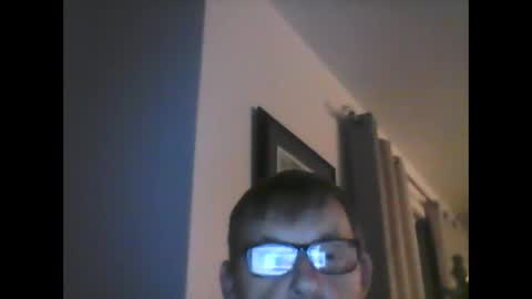 Snapshot of ariens chatting on 02/04/25, 03:33 ariens online show from 02/04/25, 03:33