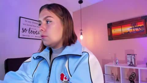  Arianna  online show from 02/11/25, 12:27