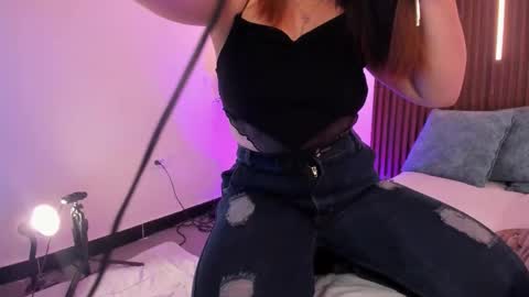  Arianna  online show from 02/04/26, 02:23