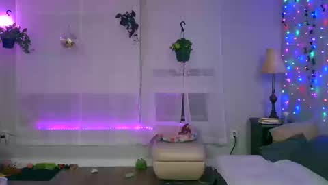 airskiii online show from 10/10/25, 02:10