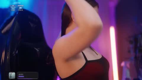 Arina online show from 09/11/25, 03:01