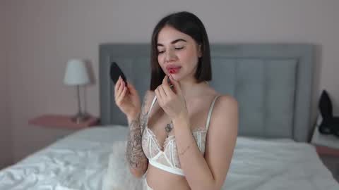 arimilas online show from 12/23/24, 08:11