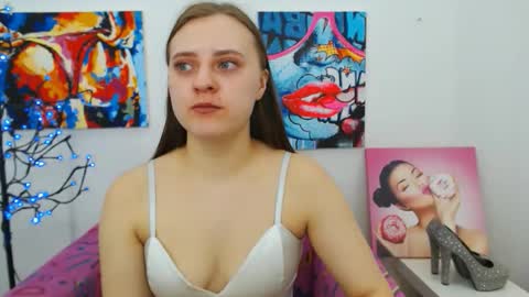 arinabelle online show from 02/26/26, 12:42