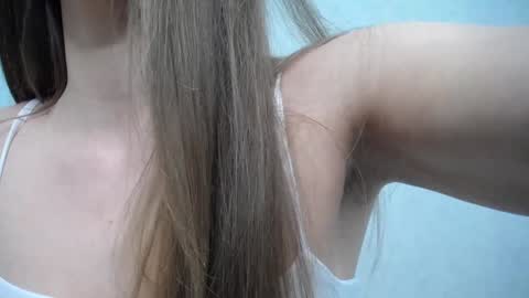 arinamir online show from 02/26/26, 03:16