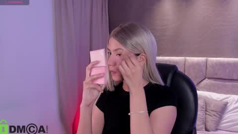 Ari  online show from 02/01/26, 02:32