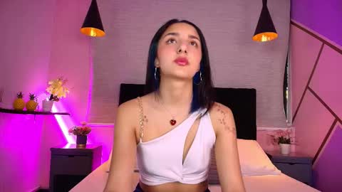 Aris Suarez online show from 03/22/26, 01:47