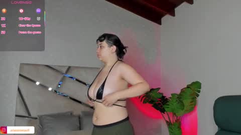 Aria online show from 09/18/25, 11:01