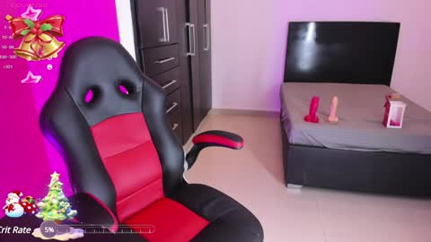 arisha_davis online show from 12/20/24, 11:58