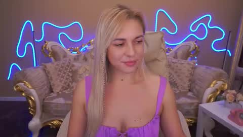 Arishka online show from 10/16/25, 06:25