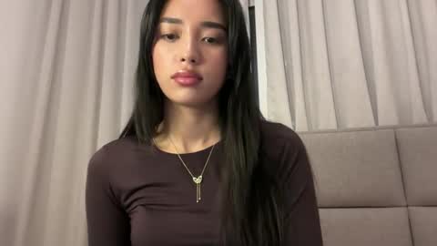 Lily online show from 11/19/25, 04:29