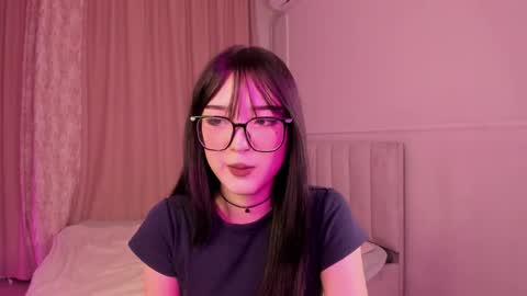 Ariya online show from 03/19/26, 03:49