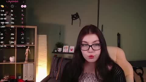 Astrid online show from 03/09/25, 12:31