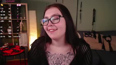 Astrid online show from 03/09/25, 03:32