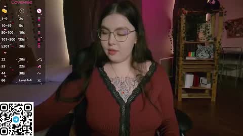 Astrid online show from 03/24/26, 11:04