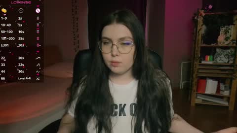 Astrid online show from 05/05/26, 07:16