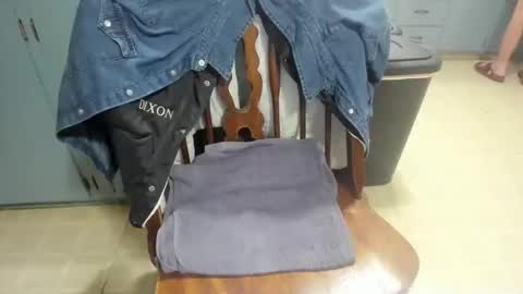 Snapshot of armalite16 chatting on 12/17/25, 05:46 armalite16 online show from 12/17/25, 05:46