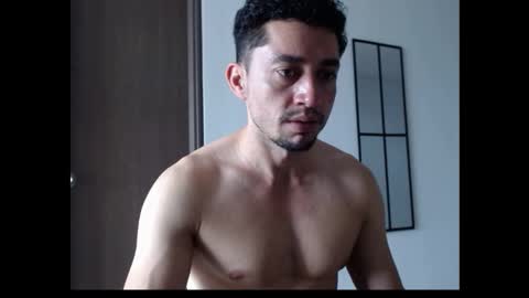 Snapshot of armand_05 chatting on 02/05/25, 03:31 Armand online show from 02/05/25, 03:31