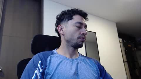 Snapshot of armand_05 chatting on 01/07/26, 12:24 Armand online show from 01/07/26, 12:24