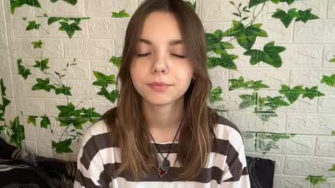 Lisa online show from 05/23/26, 06:51