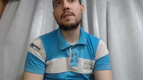 Snapshot of armando_2002 chatting on 02/21/25, 02:39 ARMANDO online show from 02/21/25, 02:39