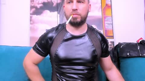 Armando online show from 12/12/24, 06:03