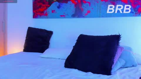   online show from 02/26/25, 06:37