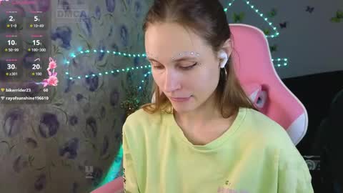 Snapshot of armurra chatting on 03/26/26, 10:43 armurra online show from 03/26/26, 10:43