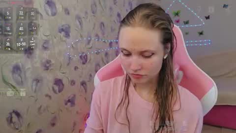 Snapshot of armurra chatting on 07/12/26, 06:37 armurra online show from 07/12/26, 06:37