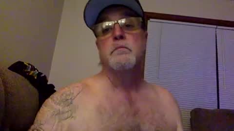 armyguy5311 online show from 06/06/26, 09:25
