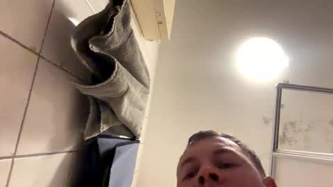 armyskater32 online show from 11/23/25, 09:25