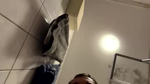 armyskater32 online show from 03/12/26, 09:32